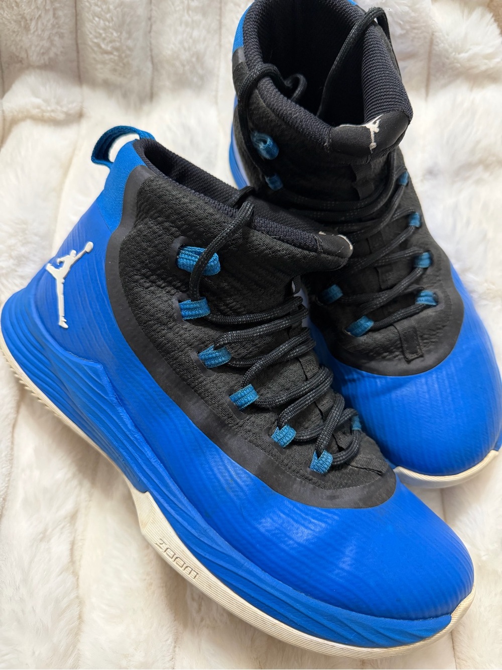 Jordan Ultra.Fly 2 Blue & Black High-Top Sneakers Size 10